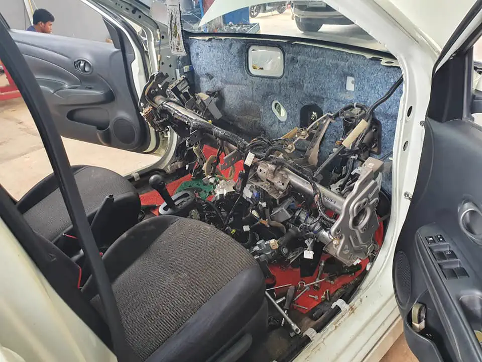 แก้ปัญหาสตาร์ทเงียบ Toyota Revo